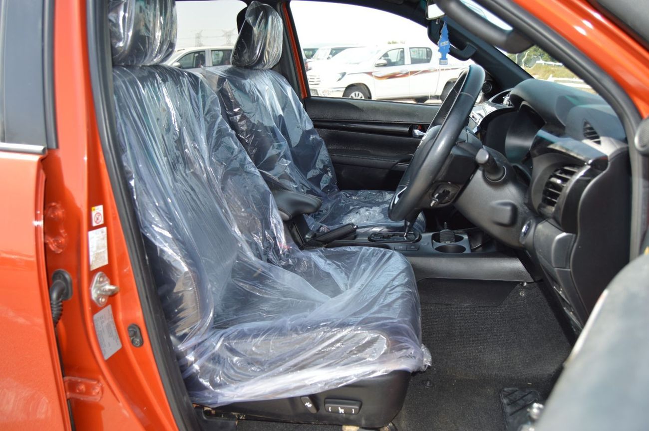 Toyota Hilux RUGGED X Full Option