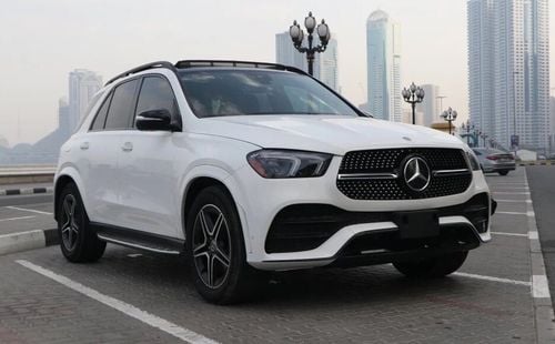 مرسيدس بنز GLE 450 2022 - 4MATIC - Clean Title -Super Clean - Excellent Condition - Low Mileage.