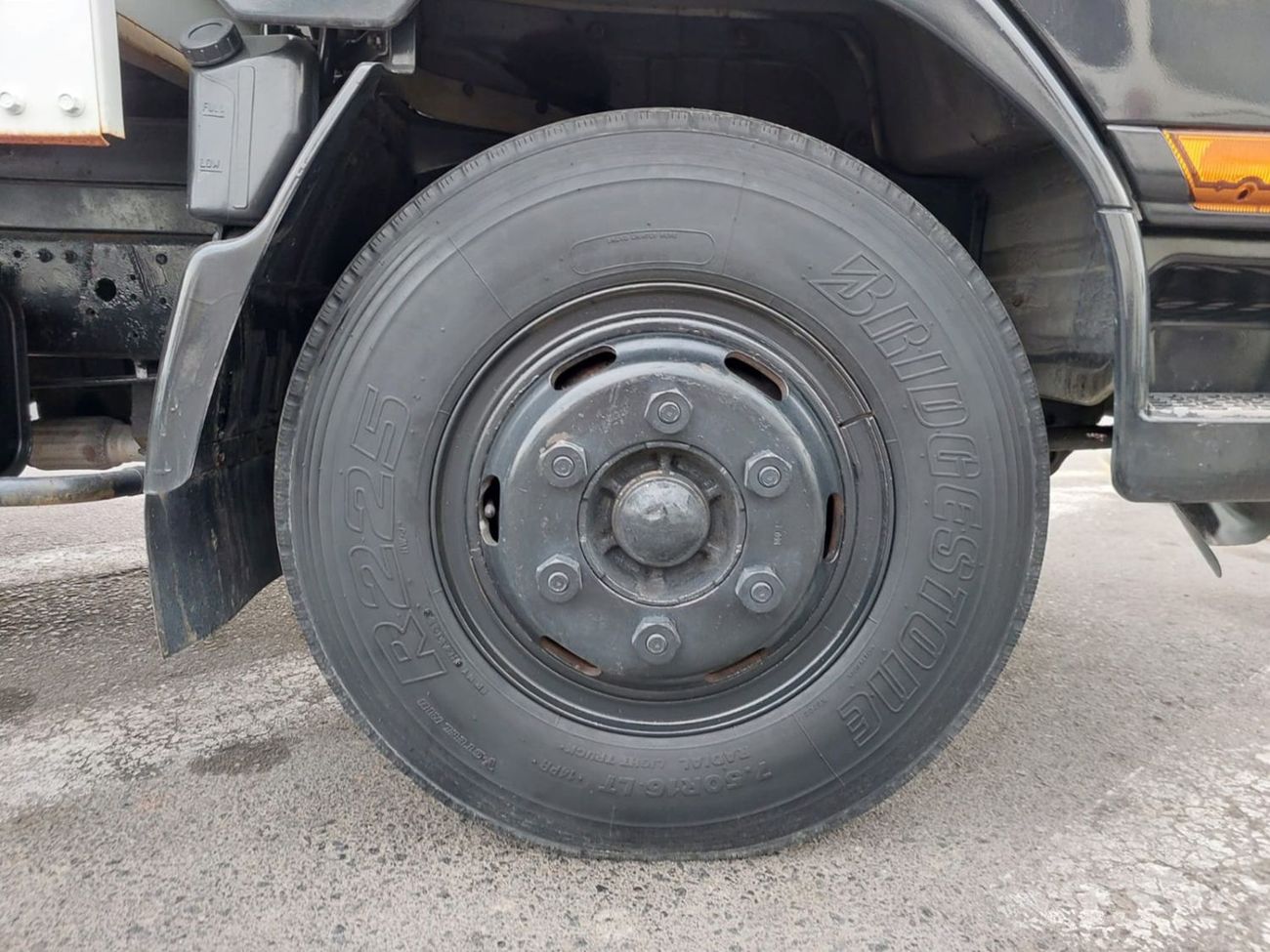 ميتسوبيشي فوسو كانتير MITSUBISHI CANTER TRUCK RHD 1996 MODEL 4.5 L DIESEL MANUAL(PM20996)