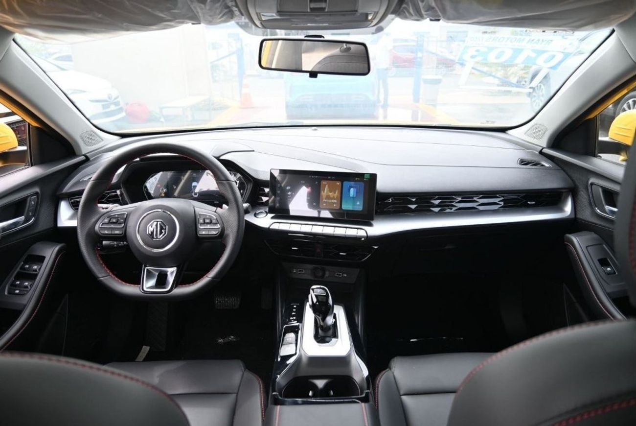 أم جي GT MG GT 1.5L CVT , fastback sedan, Mid Option, Model 2023, Color Yellow