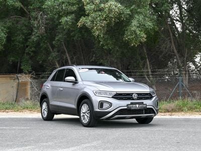 Volkswagen T ROC Life 1.4L VOLKSWAGEN T ROC 2023 1.4L GCC   accident-free Excellent Condition 1019  AED Monthly