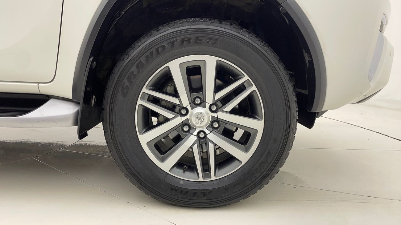 Toyota Fortuner VXR 4 | Zero Down Payment | Home Test Drive