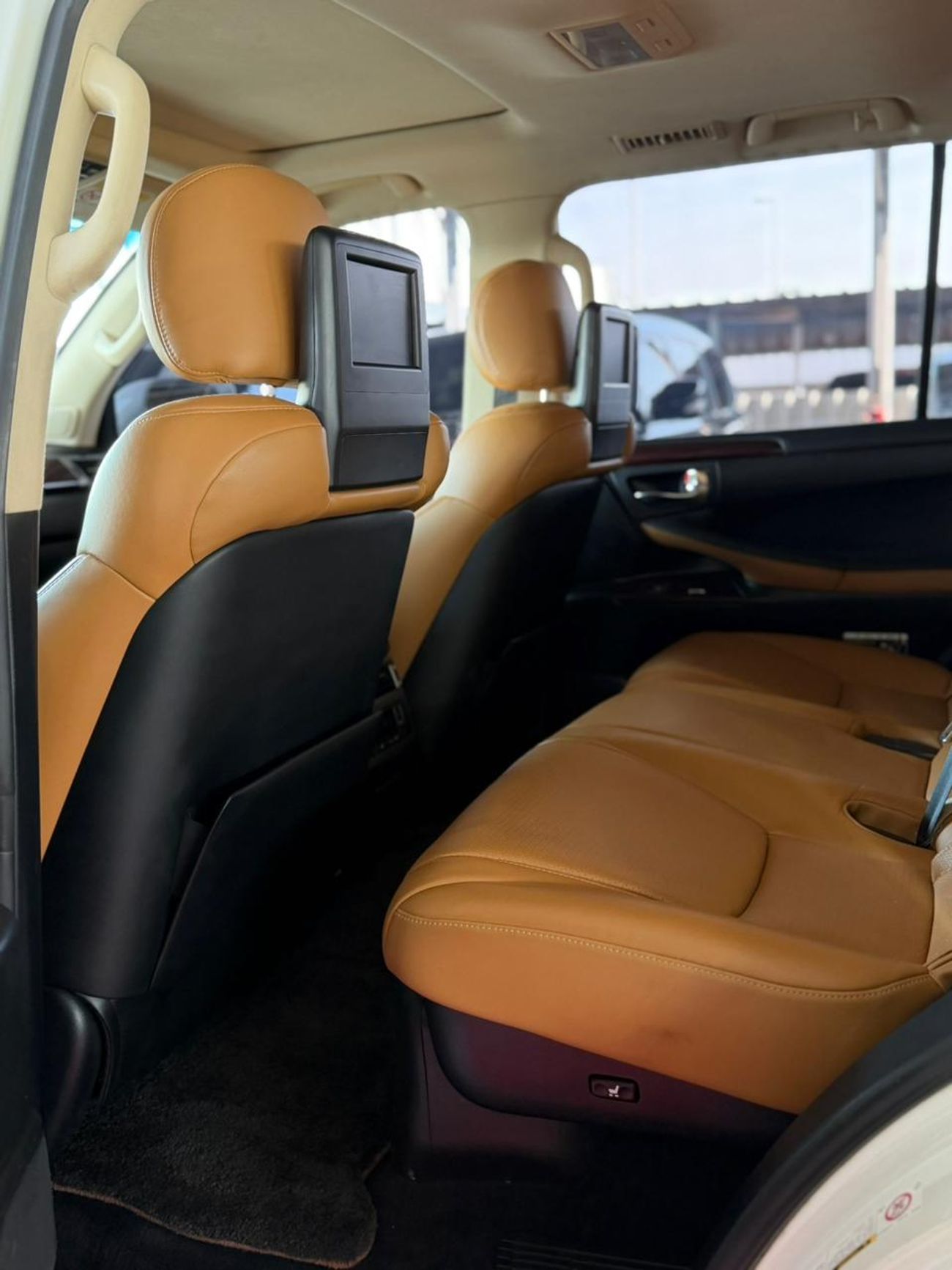 Lexus LX570 SPORT PLATINUM