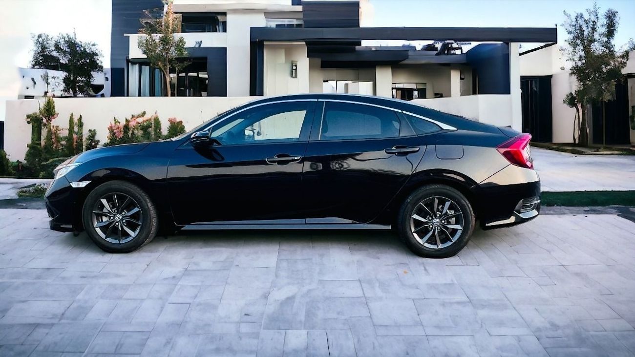 Honda Civic LX AED 920 PM | FIRST OWNER | FULL SERVICE HISTORY | HONDA CIVIC 2020 | GCC | 2 KEYS