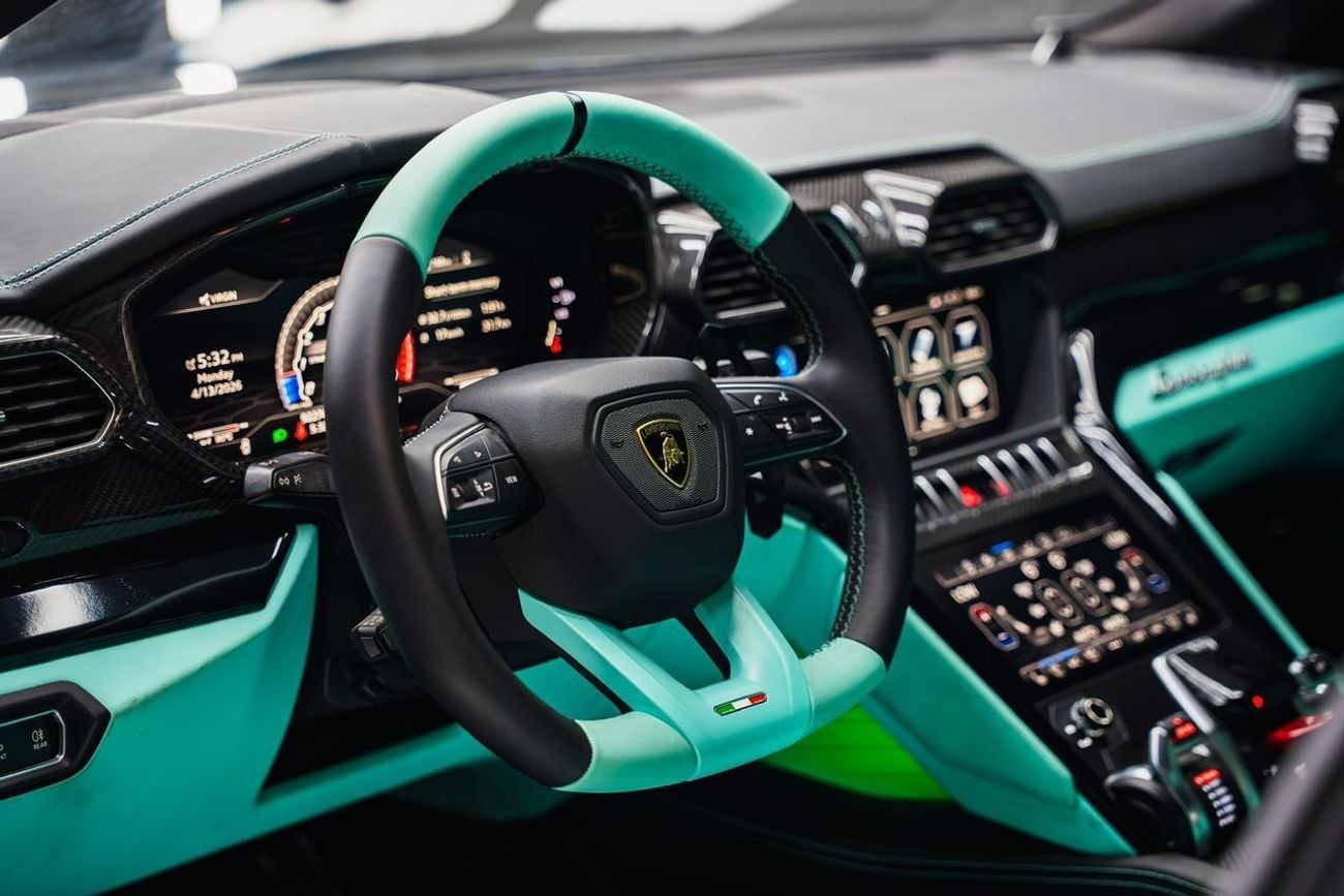 Lamborghini Urus STD