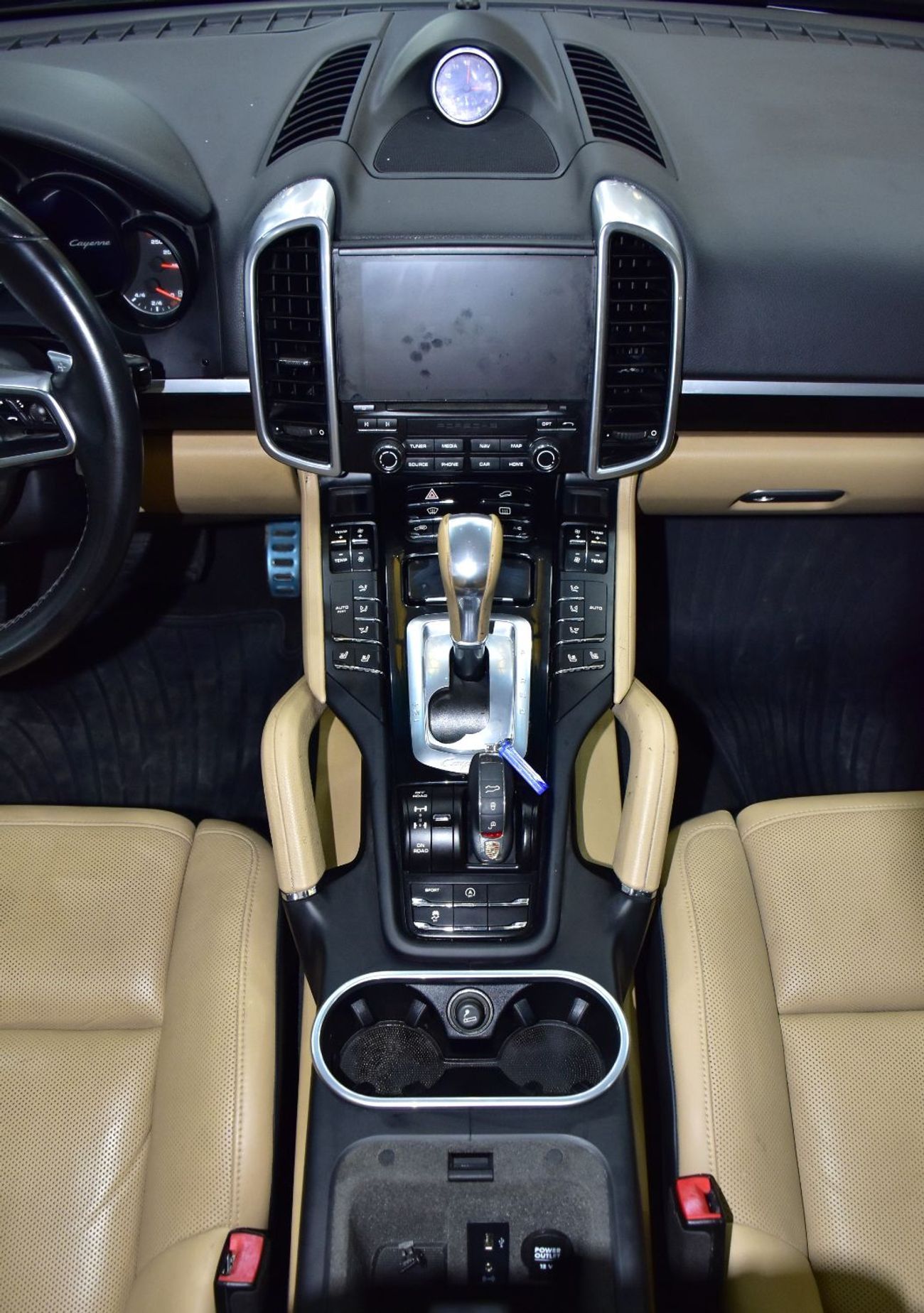 Porsche Cayenne PLATINUM EDITION EXCELLENT DEAL for our Porsche Cayenne ( 2018 Model ) in Brown Color American Specs