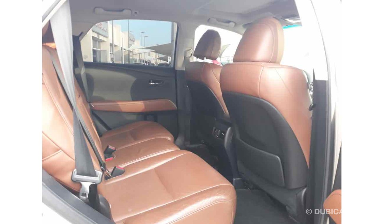 Lexus RX350 سياره نظيفه جدا بدون حوادث بحاله ممتاذه