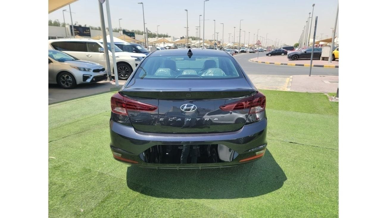 Hyundai Elantra 2020 Hyundai Elantra, GLS, Metallic Gray Color