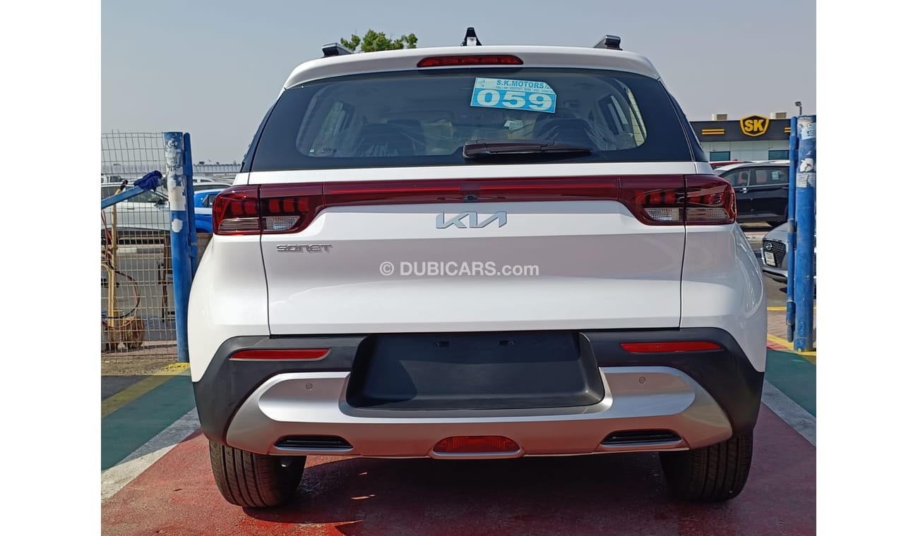 Kia Sonet 1.5L Petrol, Alloy Rims, DVD, Rear Camera, PANORAMIC ROOF(CODE #  67768)