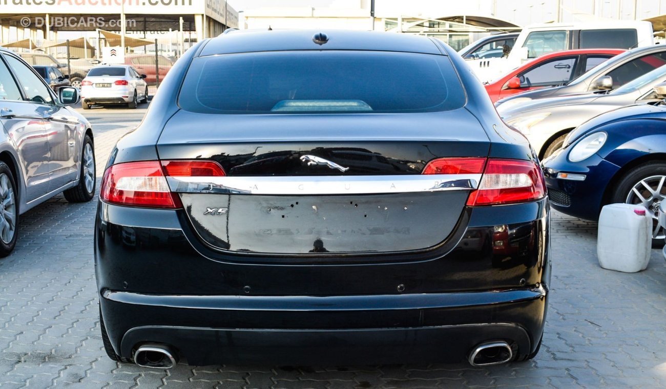 Jaguar XF