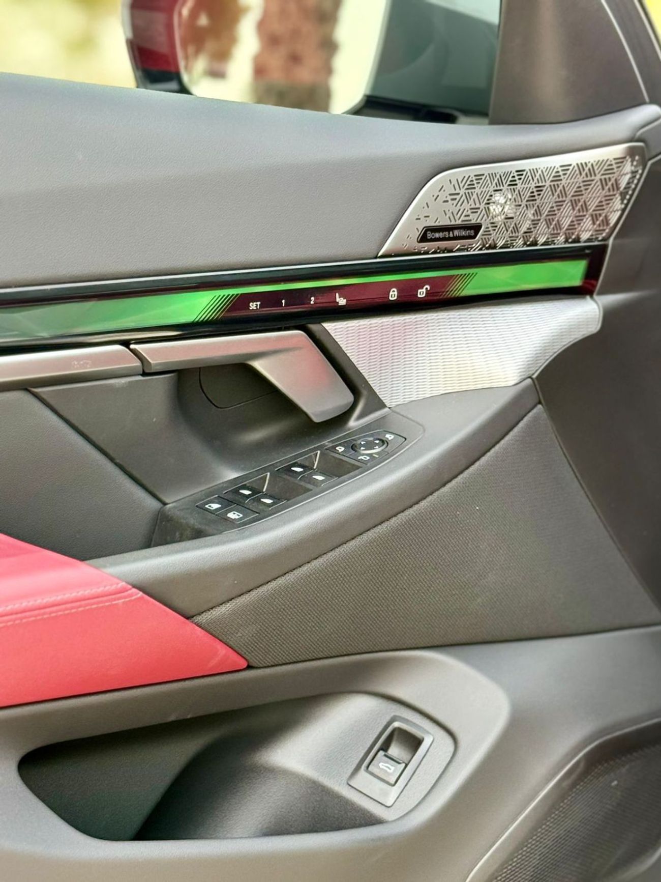 بي أم دبليو i5 BMW I5 | EDRIVE40 MSPORT | GCC SPECS | YEAR 2024 | UNDER WARRANTY AND SERVICE CONTRACT |