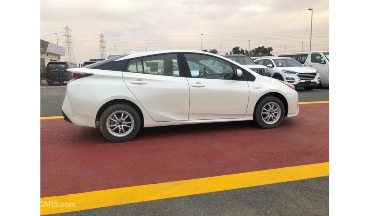 Toyota Prius Limited PRIUS HYBRID, 2017 MODEL, 0 KM, 1.8L Hybrid ENGINE, 5 DOORS, WHITE