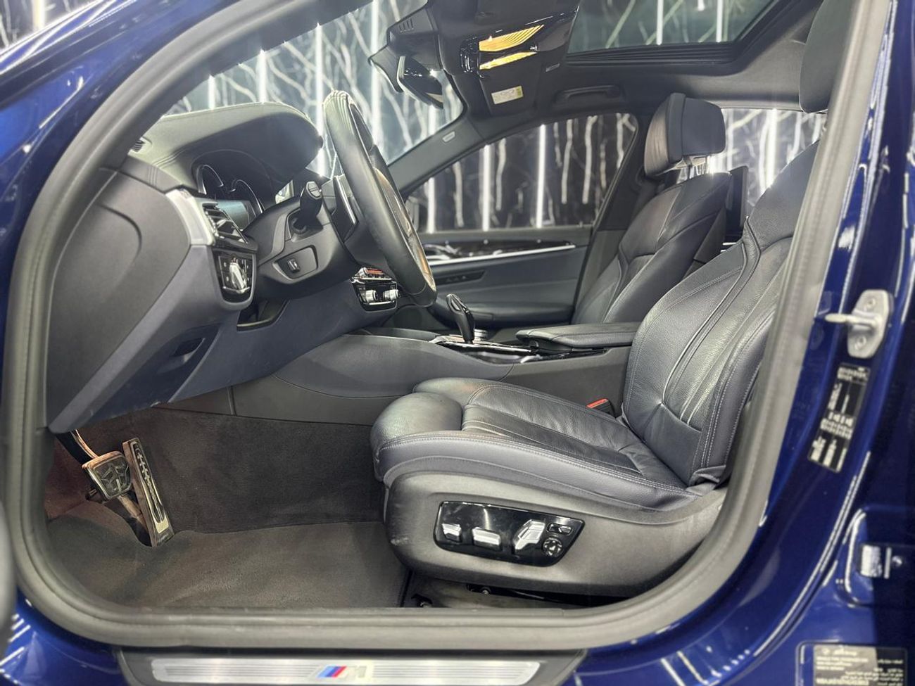 BMW 530i M Sport 2.0L 2017 BMW 530i M-Sport, Full BMW Service History, Excellent Condition, GCC