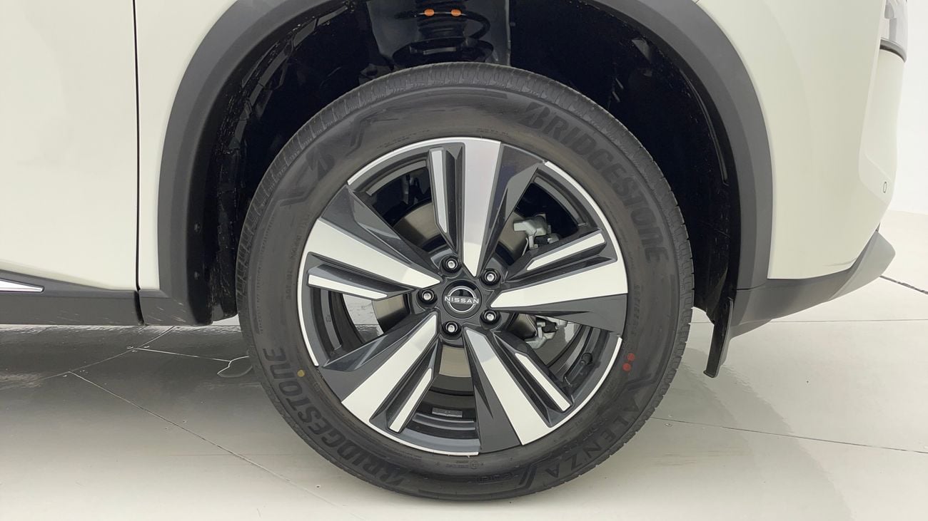 نيسان إكس تريل SL 2.5 | بدون دفعة مقدمة | اختبار قيادة مجاني للمنزل