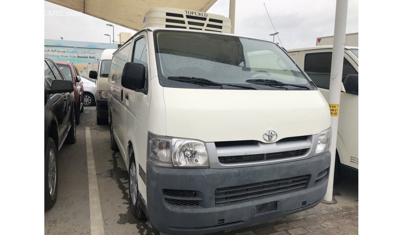 تويوتا هاياس Toyota Hiace fzr,model:2006. Excellent condition