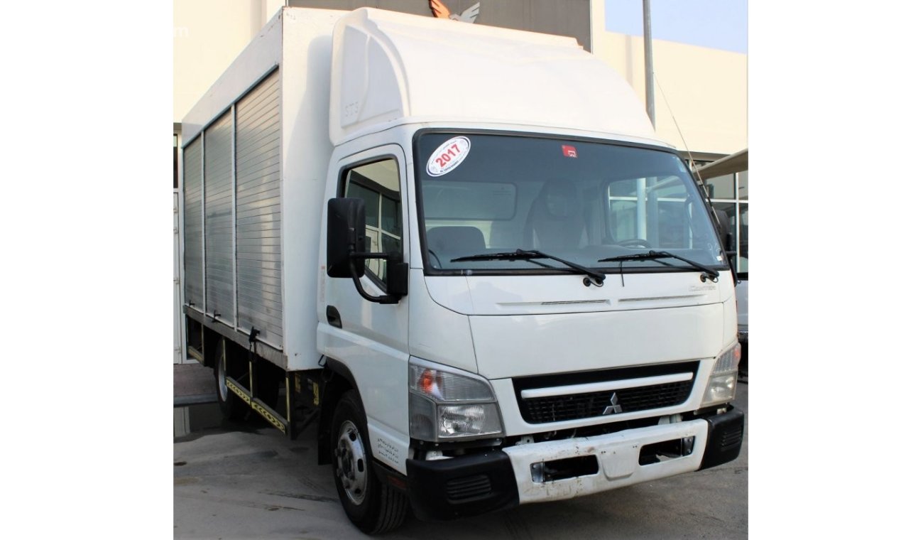 Mitsubishi Canter Mitsubishi Canter 2017 GCC, excellent condition, diesel without accidents, very clean from inside an