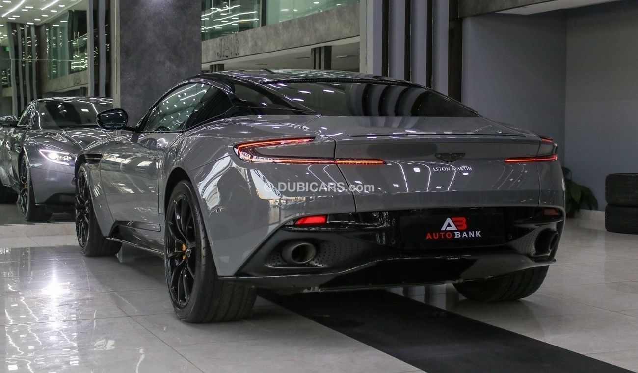 Aston Martin DB11 DB11