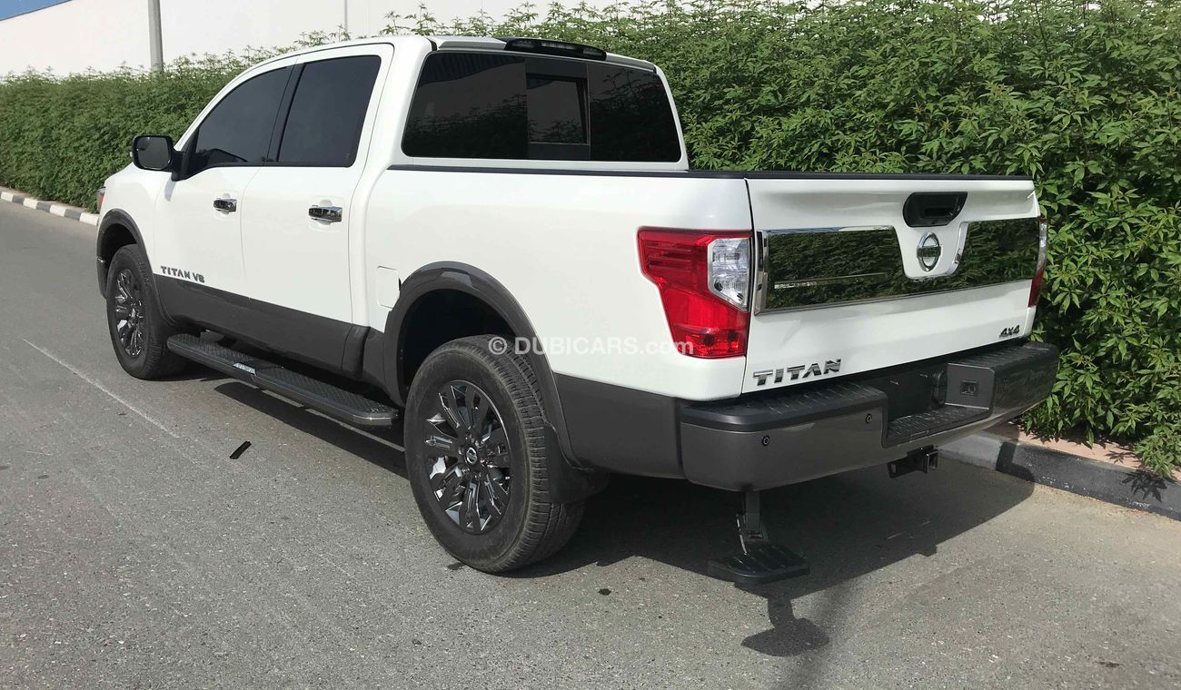 Nissan Titan Platinum Reserve