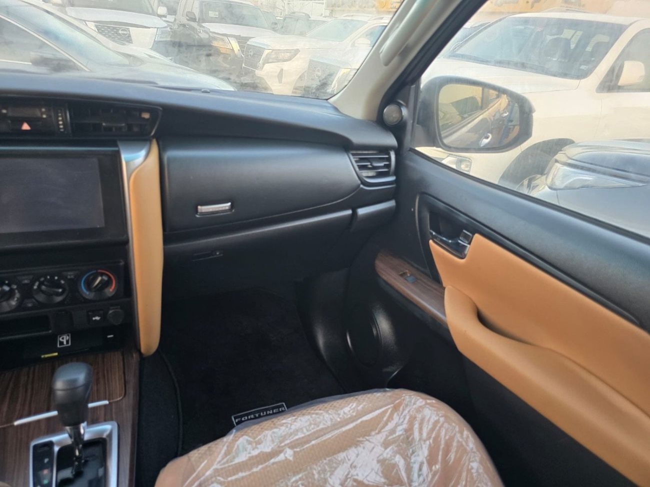 Toyota Fortuner EXR 2.7L (160 HP)