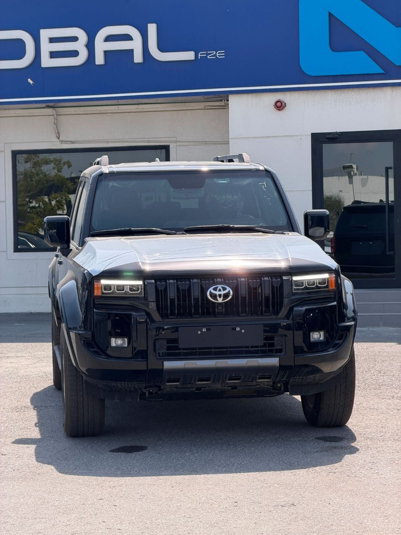 Toyota Prado VXR Diesel 7 Seater full option(Export to west africa only)