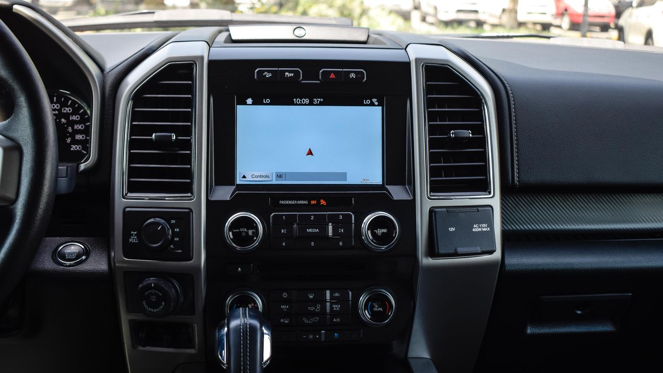 Ford F 150 LARIAT FX4