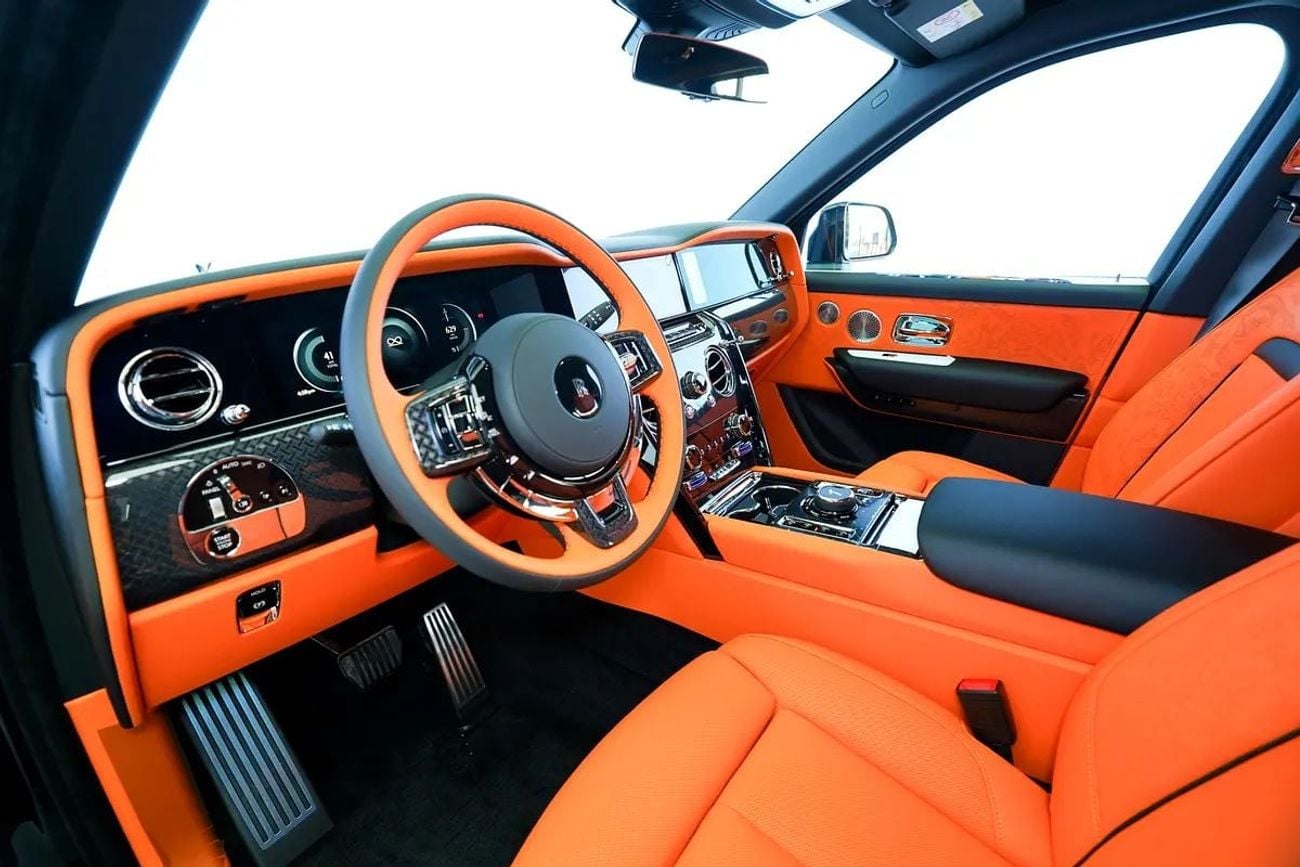Rolls Royce Cullinan BLACK BADGE