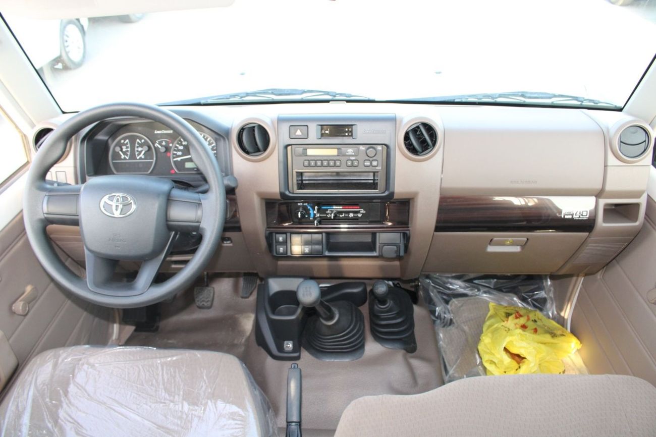 تويوتا لاند كروزر 70 TOYOTA LANDCRUISER 78 2.8L DIESEL GRADE E MANUAL