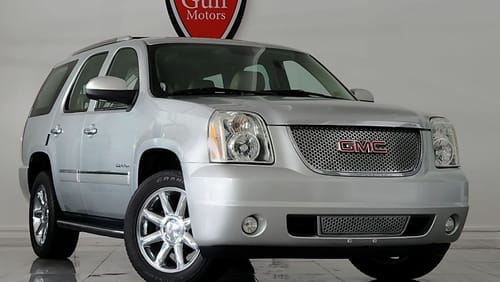 GMC Yukon DENALI- 2013 - EXCELLENT CONDITION
