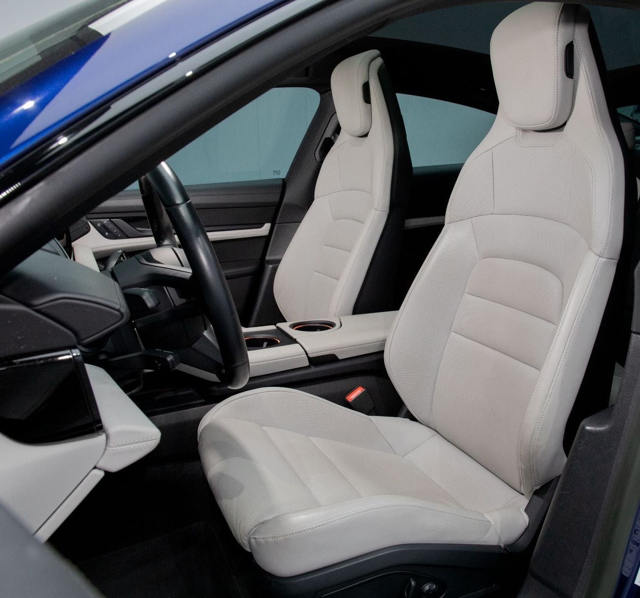 Porsche Taycan 4S