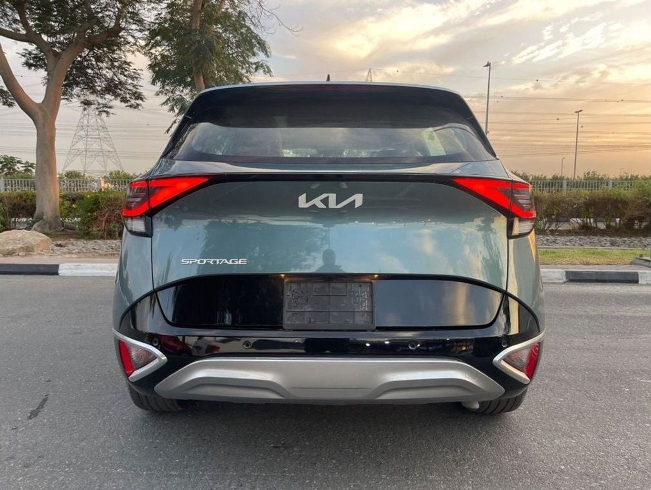 كيا سبورتيج EX 1.6L