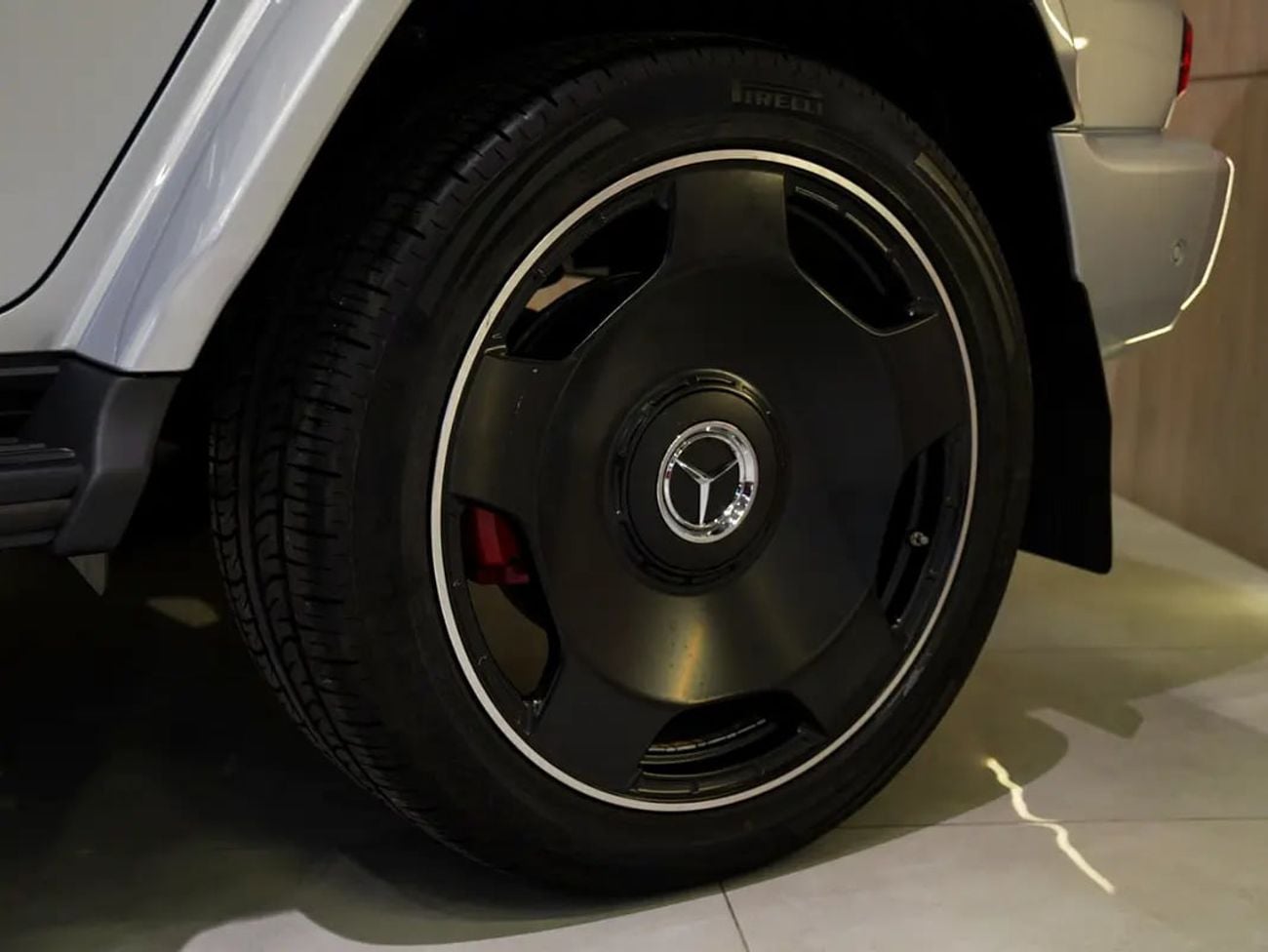 مرسيدس بنز G 63 AMG STD