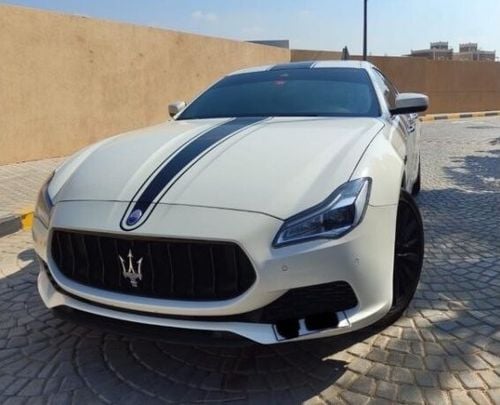 Maserati Quattroporte