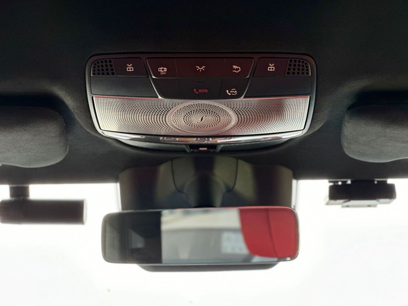 Mercedes-Benz G 63 AMG Premium + MERCEDES BENZ G63 AMG 2022