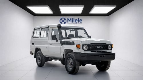 Toyota Land Cruiser 70 LC 78 HARDTOP 4.0L MT