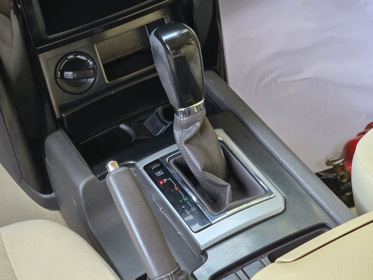 Toyota Prado GXR 2.7L (160 HP) 4WD TOYOTA PRADO GXR 2017 GCC GOOD CONDITION IN SIDE OUT SIDE