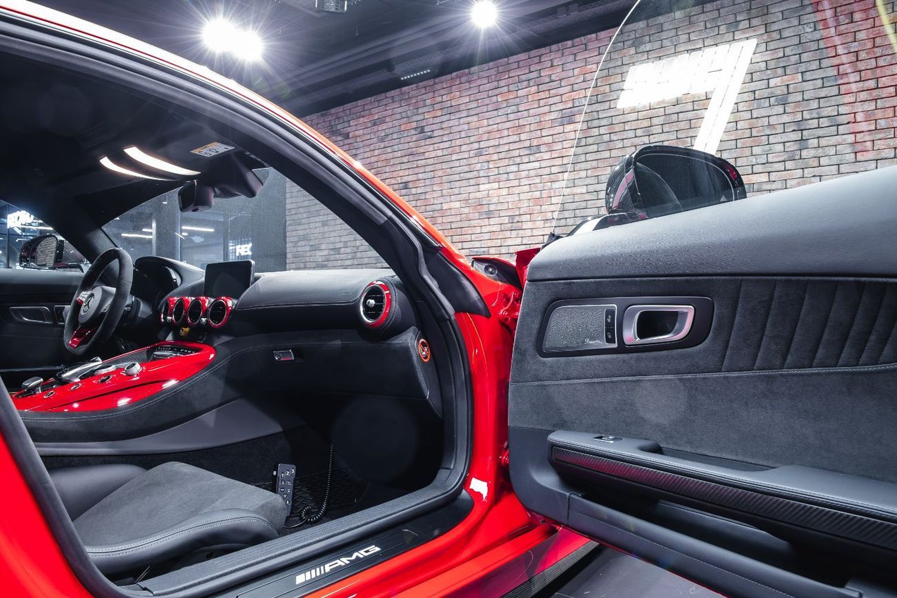 مرسيدس بنز AMG GTR Ultra rare – one of only 5 pieces worldwide!