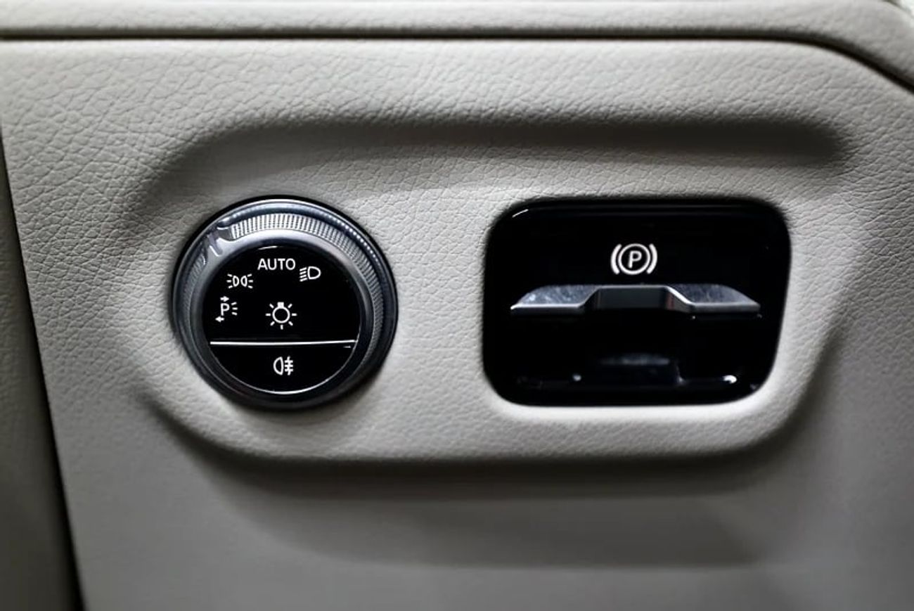 Mercedes-Benz EQS 680 2 Years Warranty + Free Registration | Model | Fully electric with 329 HP | Ref#A007592