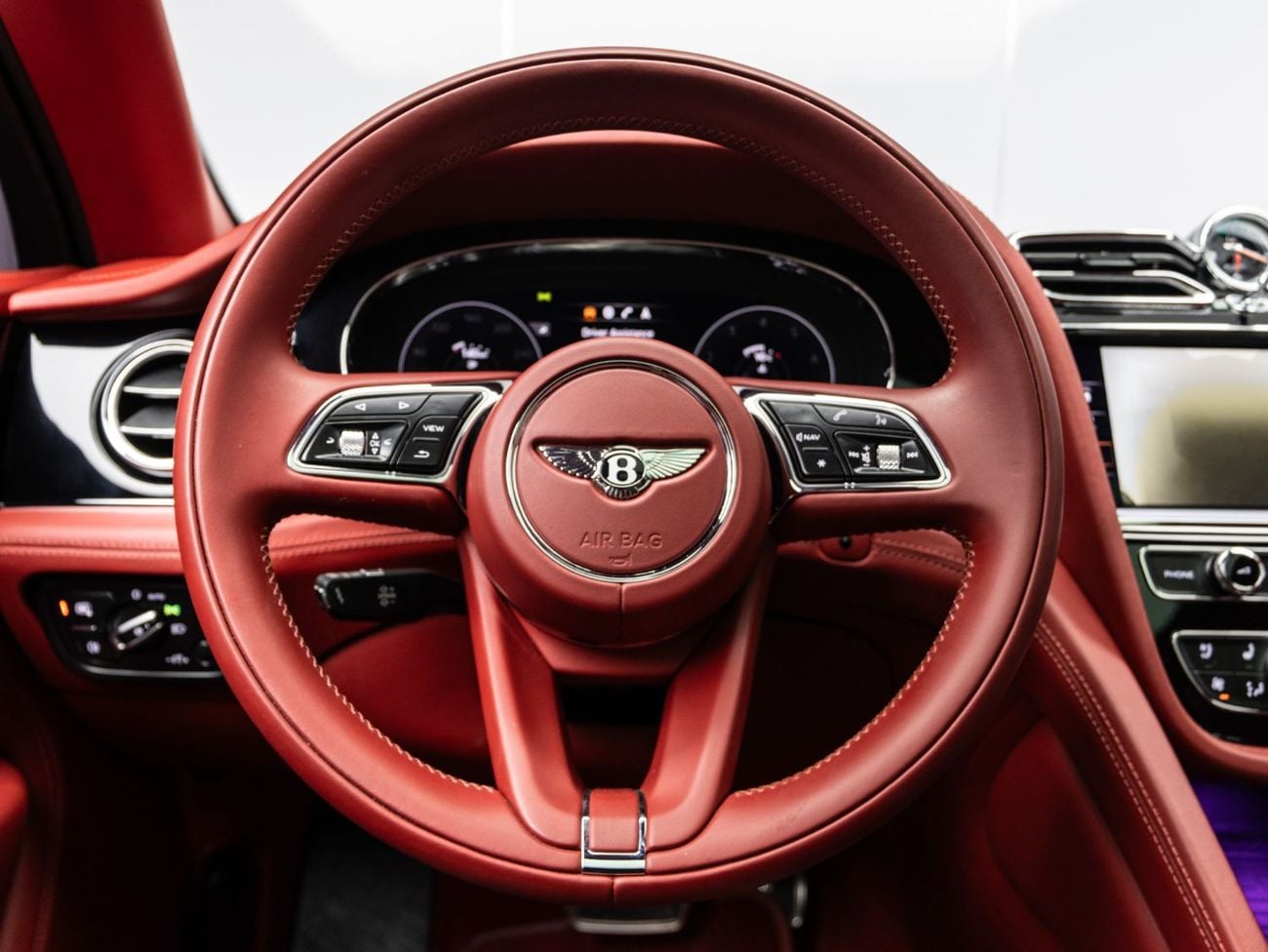 Bentley Bentayga STD BUY NOW, PAY 2027 | THE BLACKLINE STANDARD | 1 Year Blackline Warranty, Low KMs