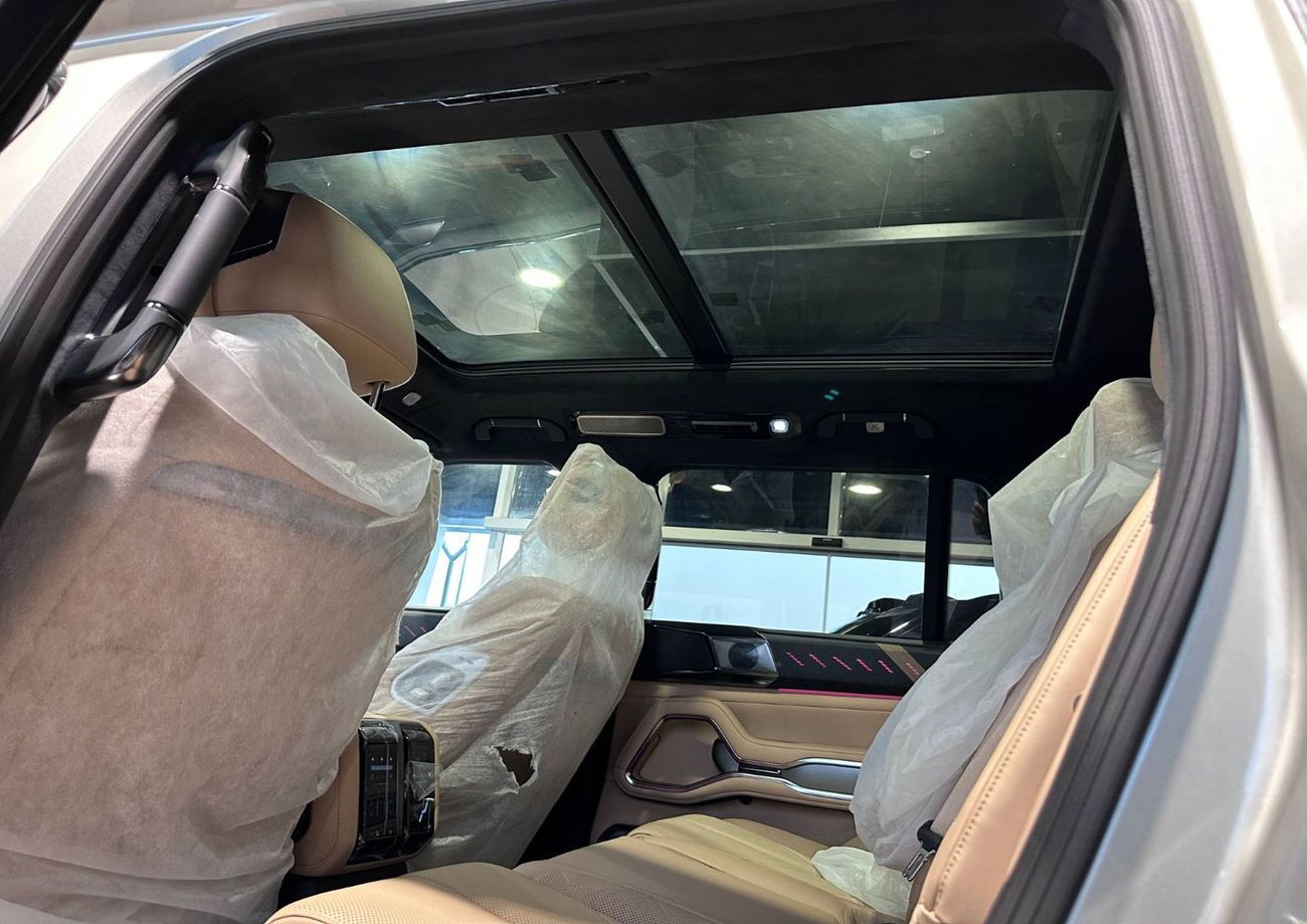 BYD Leopard 8 Smart and Brave Flagship Edition (7 Seats)