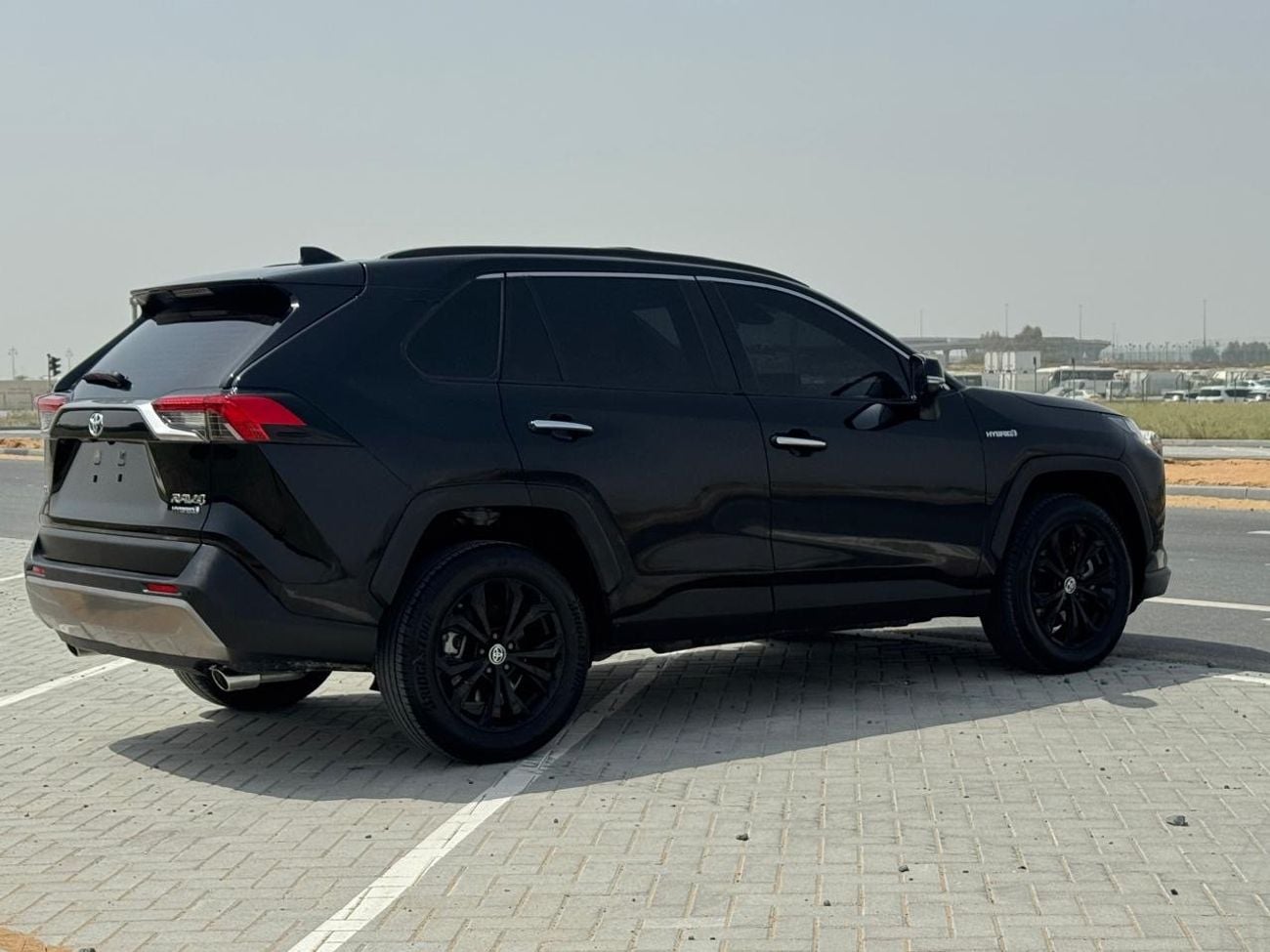 Toyota RAV4 TOP OF RANGE 2024 RAV4 Hybrid GCC,Full option