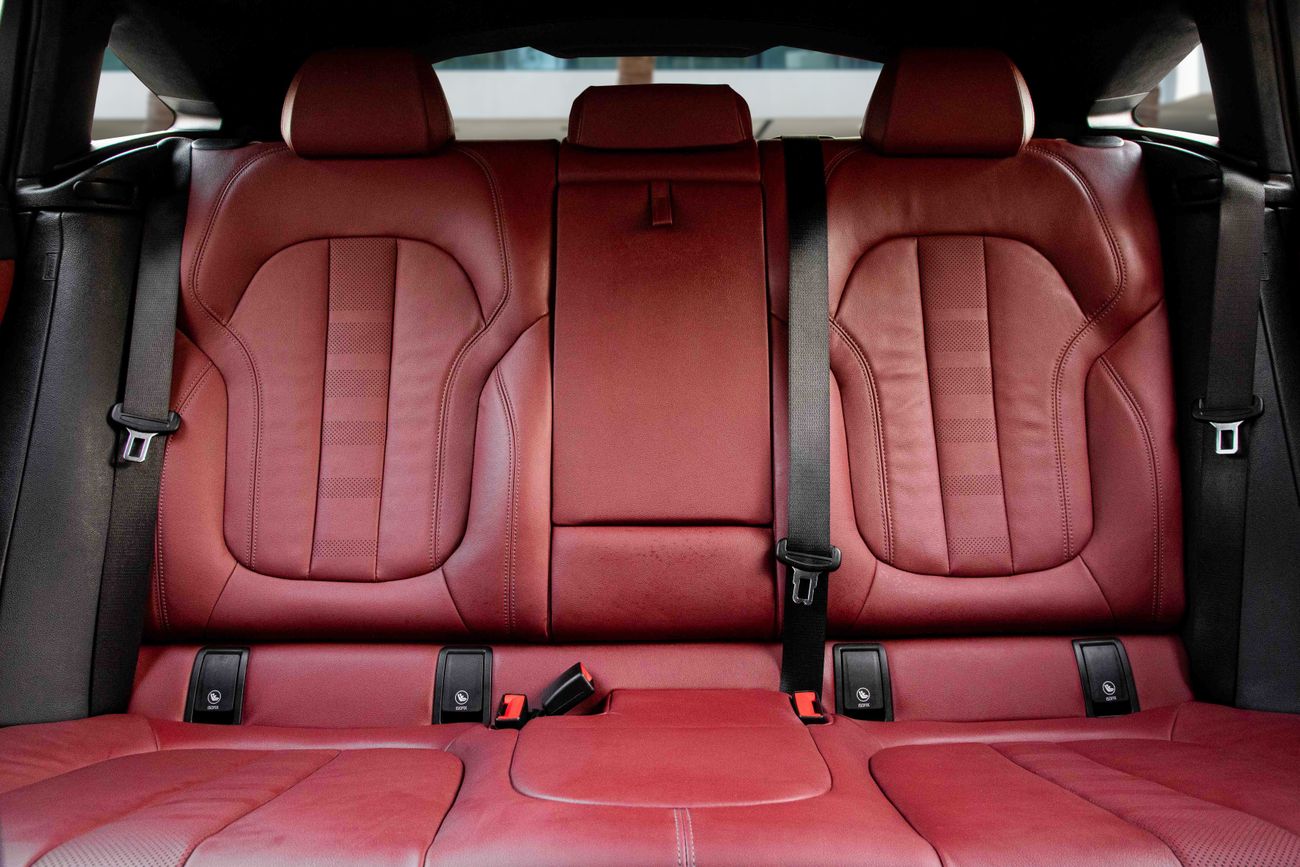 بي أم دبليو X6 X6 M50i M Sport | 5,092 P.M | 0% Downpayment | BMW Service History!