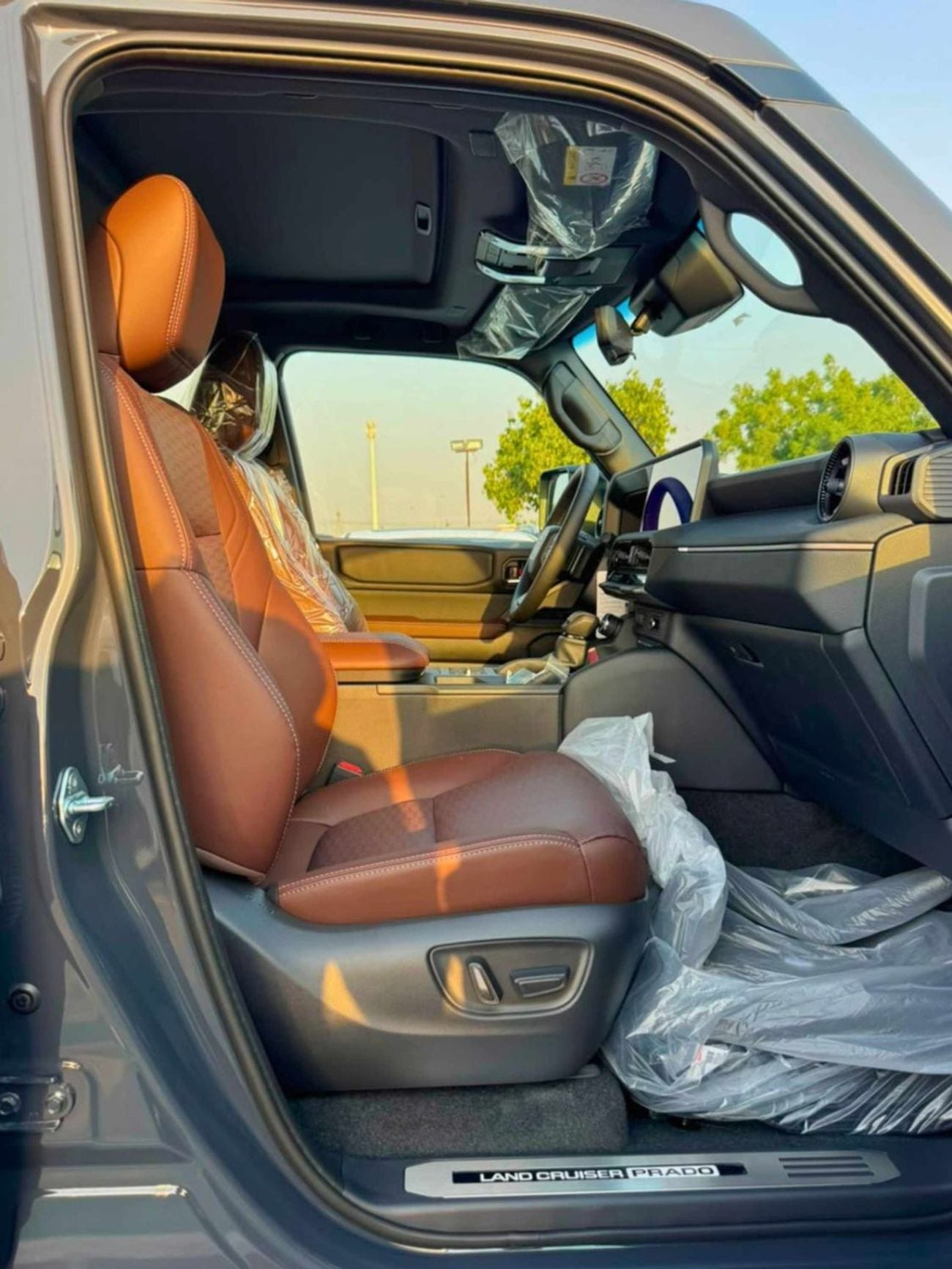 Toyota Prado ADVENTURE || 2.8L DIESEL V4 / RADAR / HUD , LEATHER WITH MEMORY SEAT (CODE # PDADV1)