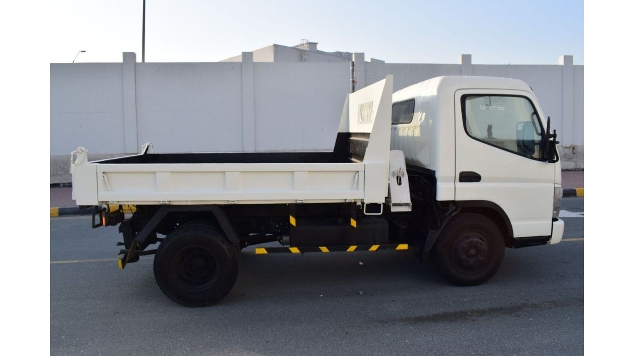 Mitsubishi Fuso Canter Mitsubishi Canter Dumper, model:2010. Excellent condition