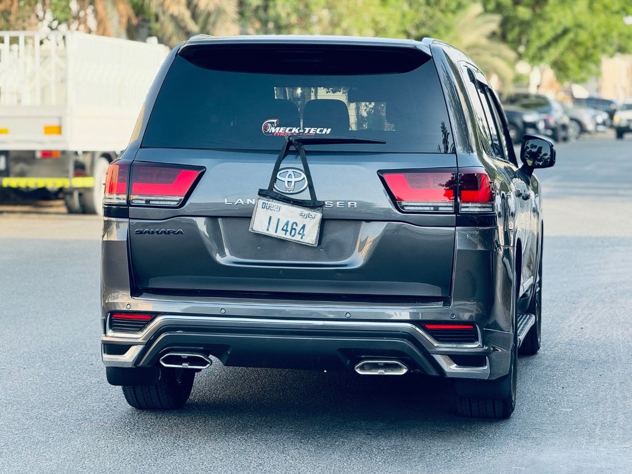 تويوتا لاند كروزر Toyota Land Cruiser Sahara upgrade to 2024 RHD diesel