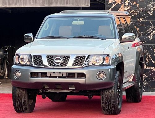 Nissan Patrol Super Safari