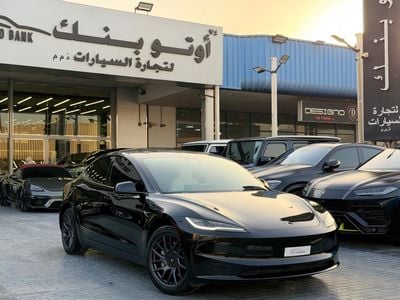 Tesla Model 3 Long Range (AWD)