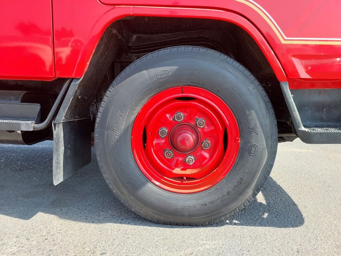 تويوتا داينا TOYOTA DYNA TRUCK RHD 1996 MODEL 3.5 L DIESEL MANUAL(PM05103)