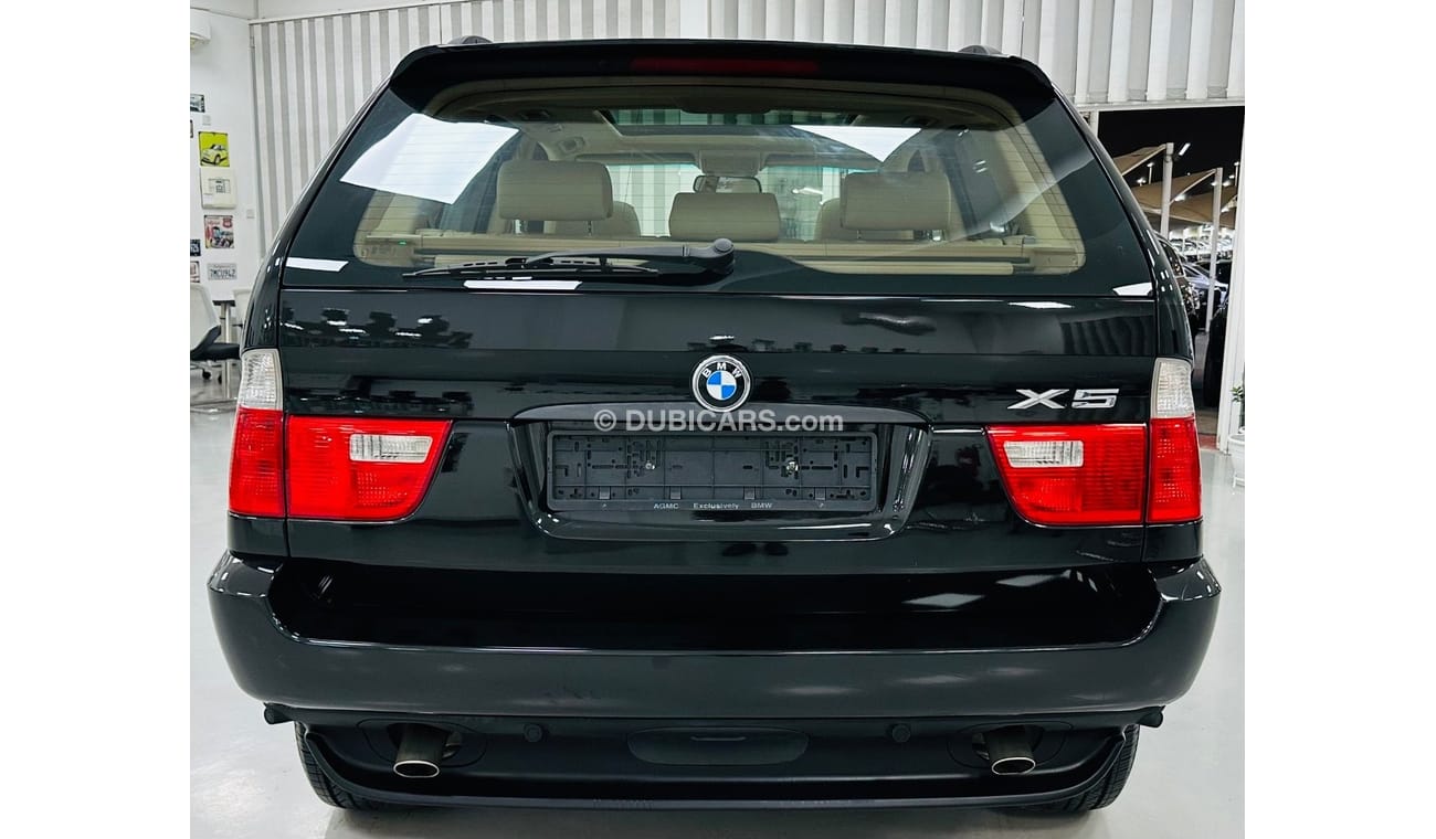 BMW X5 GCC .. Very Low Milegea .. V6 .. 3,0 L .. Perfect Condition