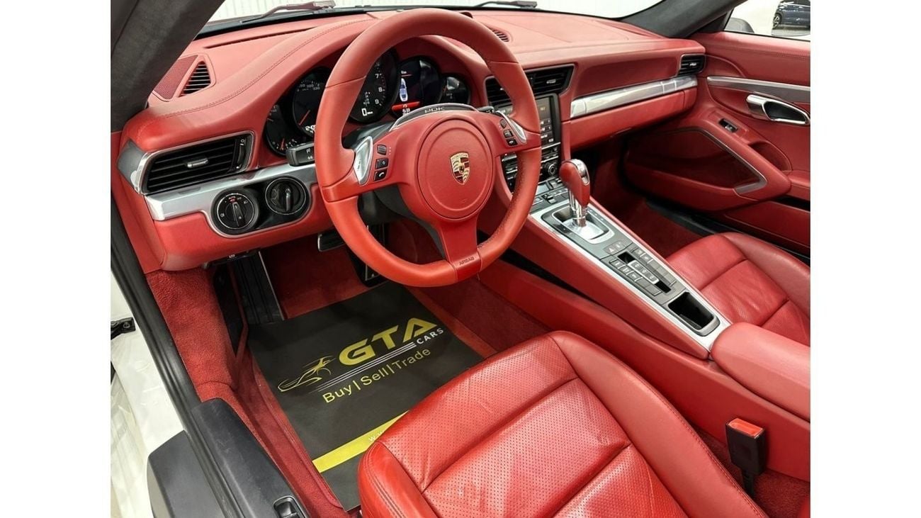 Porsche 911 2012 Porsche 911 Carrera, Full Service History, Excellent Condition, GCC