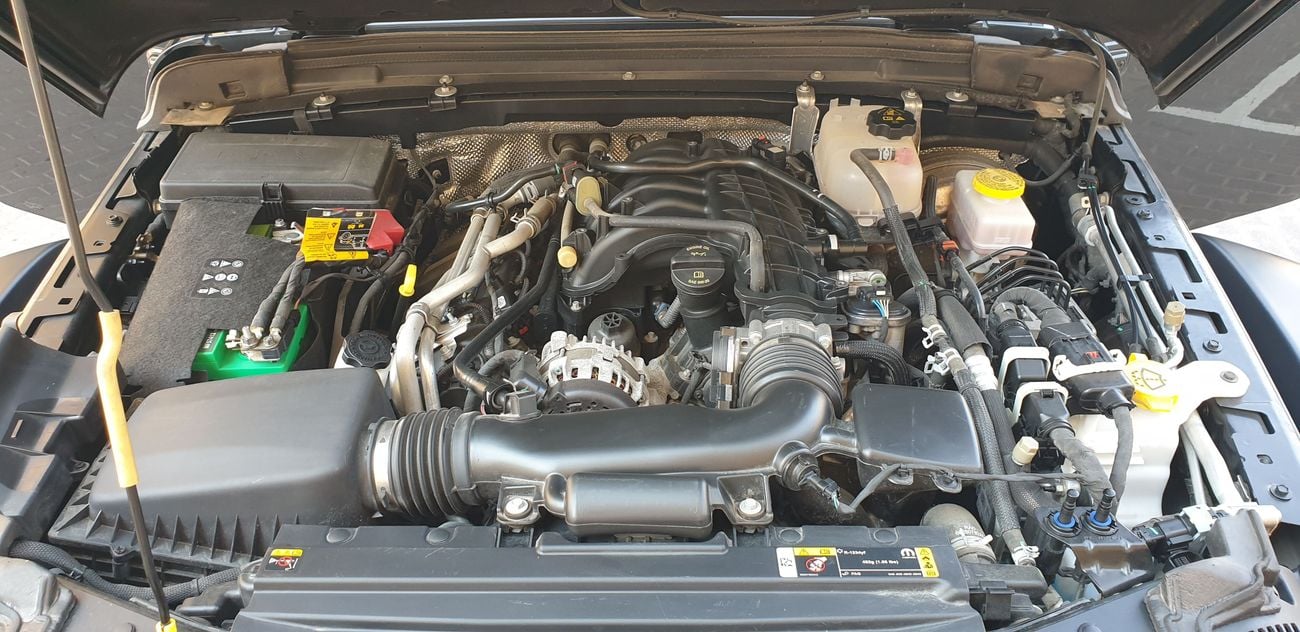 جيب رانجلر Sport S 3.6L A/T 4 seater 4 doors